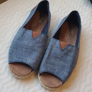Toms Alpargata Open Toed Blue Denim Espadrilles Size 7.5